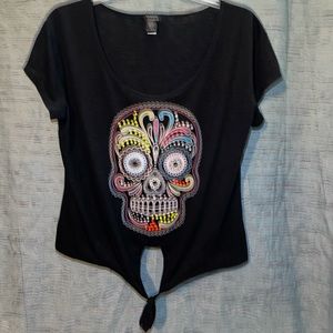 Torrid Skull Shirt W/ front knot